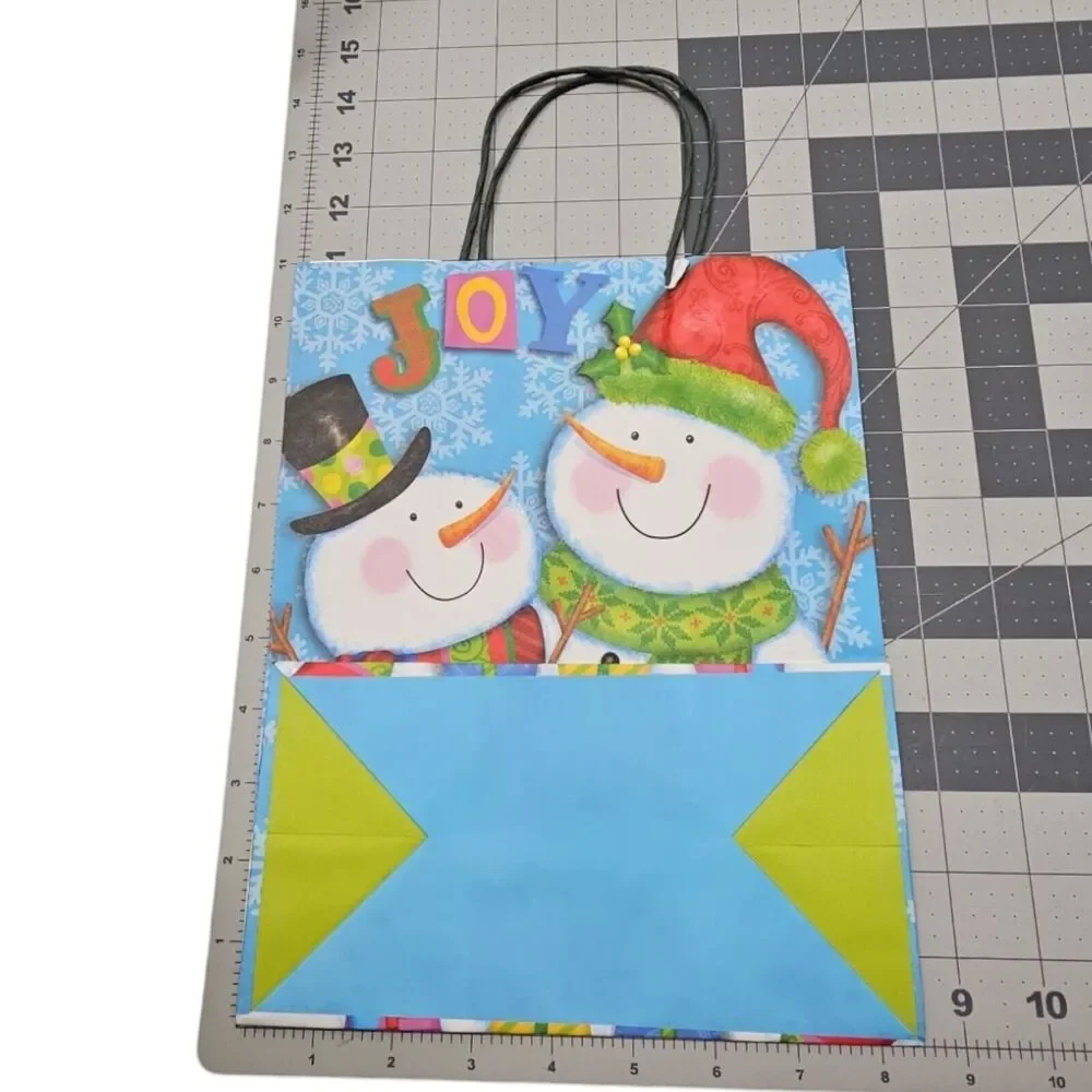 Holiday Gift Bags Lot of 5